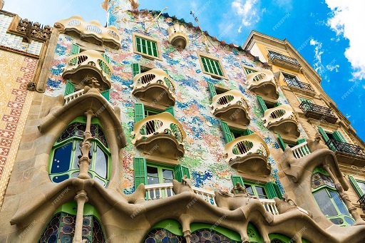 Moving to Barcelona from UK: Your Essential Guide