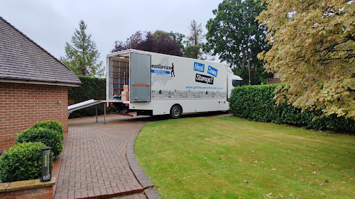 Gentlevan Removals moving lorry